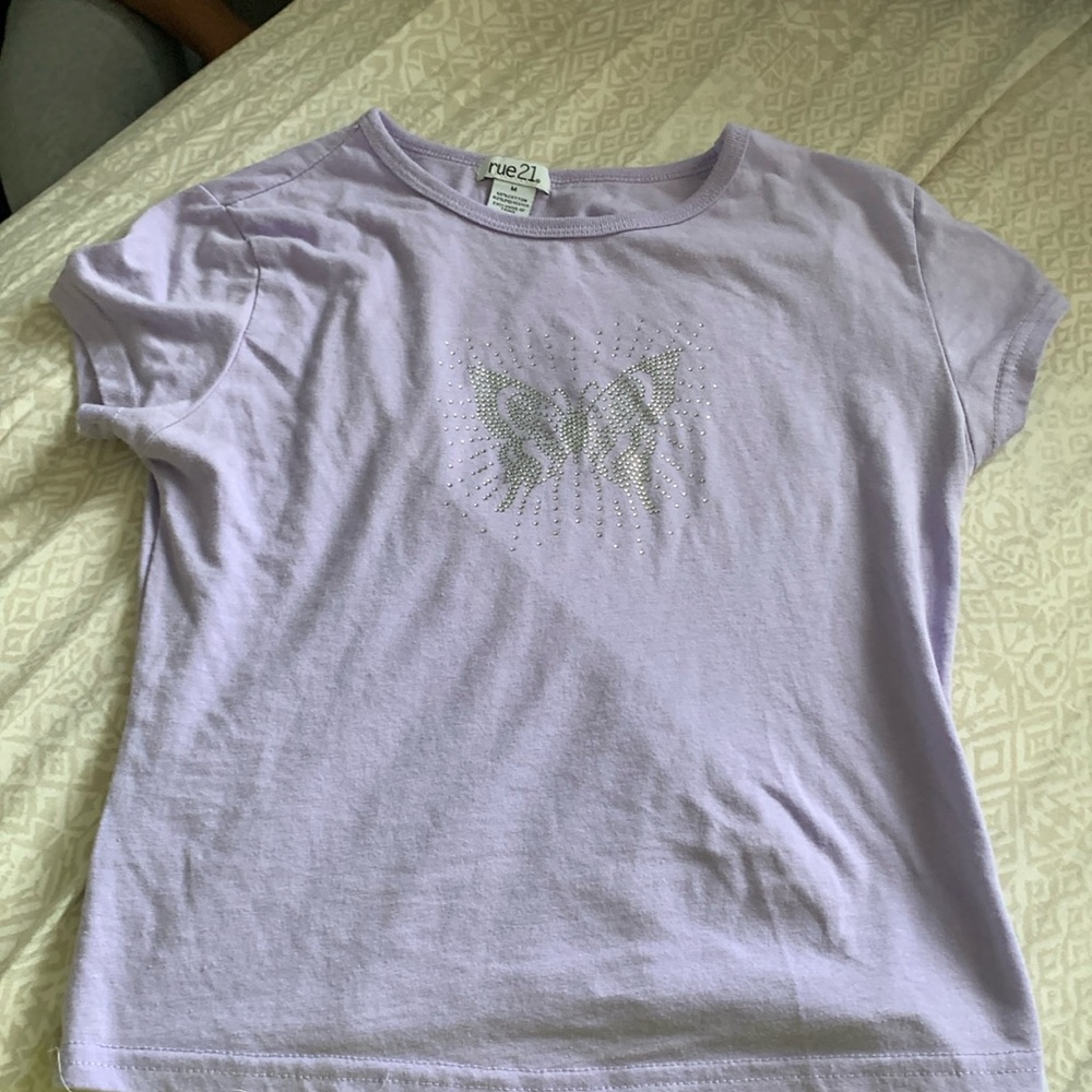 this is a very pretty purple shirt for teen girls